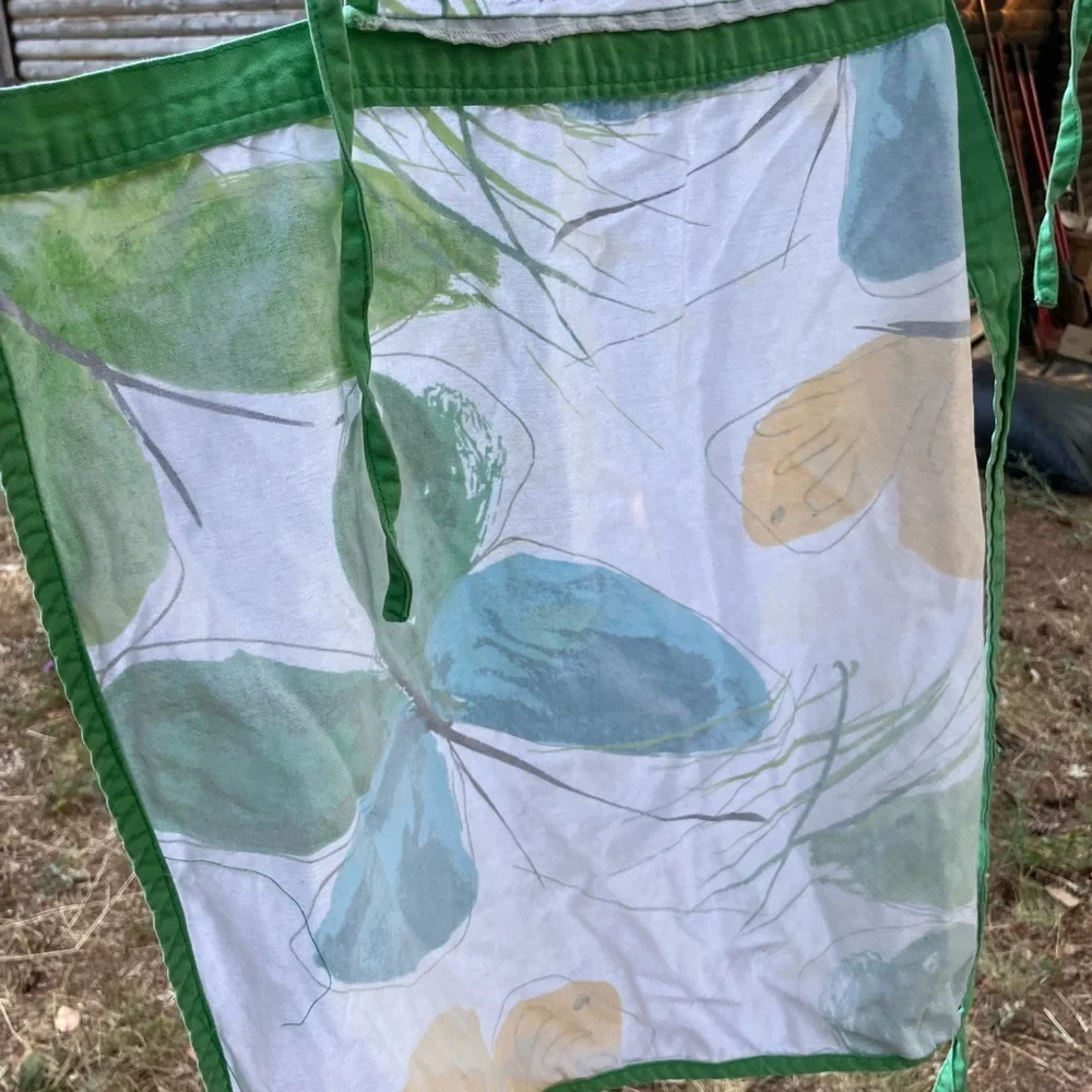 Vera Neumann vintage butterfly apron